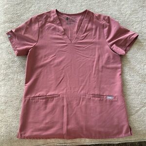 Figs Casma 3 pocket scrub top M